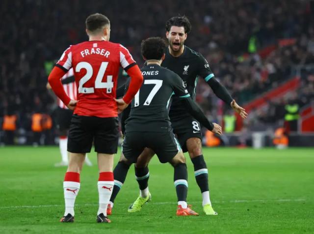 百度体育官网-【英超】法老幽默双响，利物浦3-2圣徒，31分领跑英超