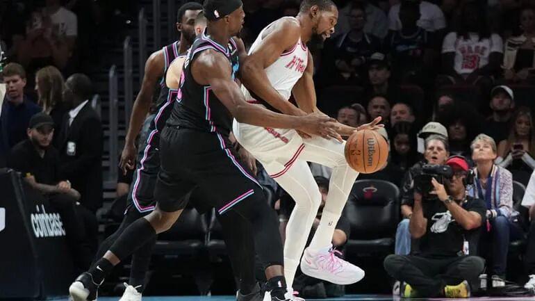 百度体育nba-火箭输给热：乌度卡又输斯波教练